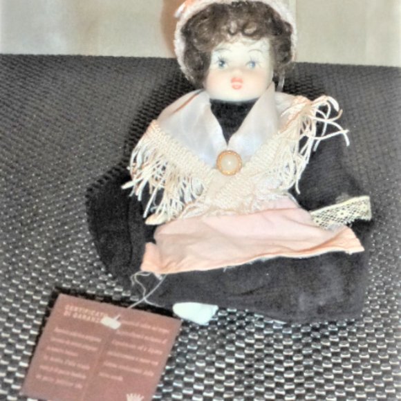 8" Le Bambole Di Miriana DOLL w/ Certificate ITALY Porcelain Doll Collectible - Picture 3 of 6